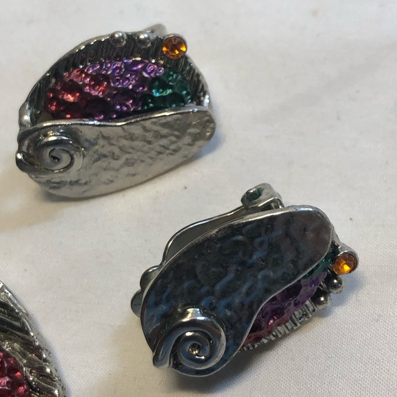 Vintage Silver Toned Necklace Matching Clip on Earrings, faux Jewelled accents - Picture 4 of 13